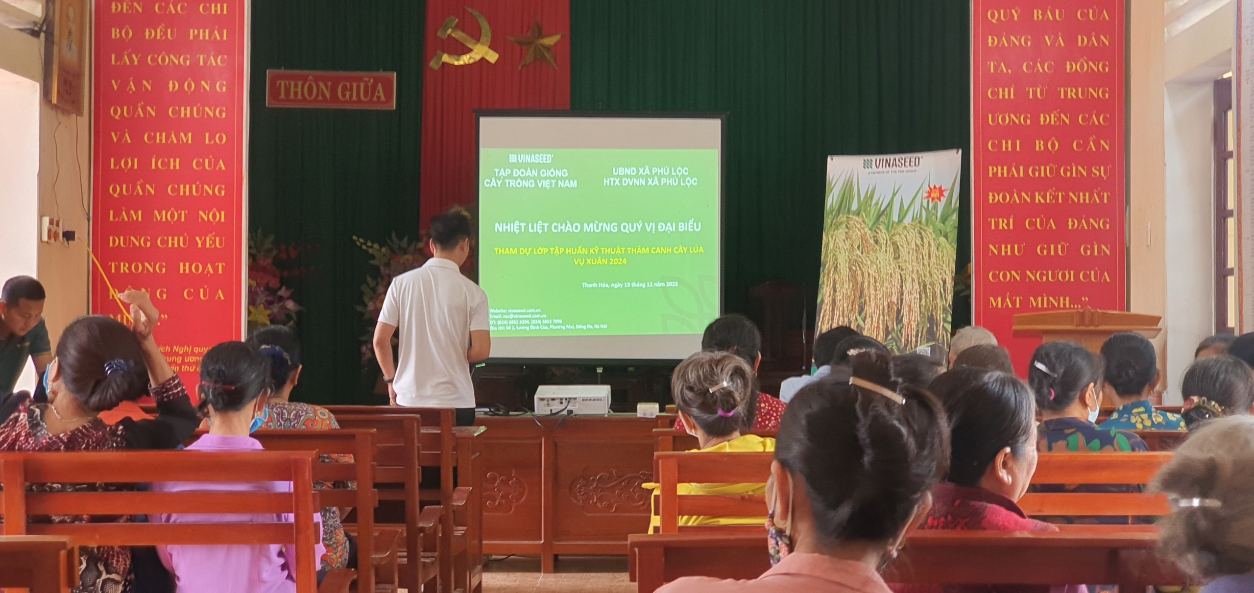 HTXNN Phú Lộc - Tổ chức lớp tập huấn kỹ thuật thâm canh cây lúa  vụ xuân 2024